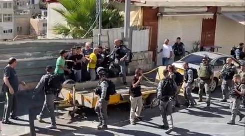 עימותים בסילוואן: תושבים ניסו לעצור הריסת בתים