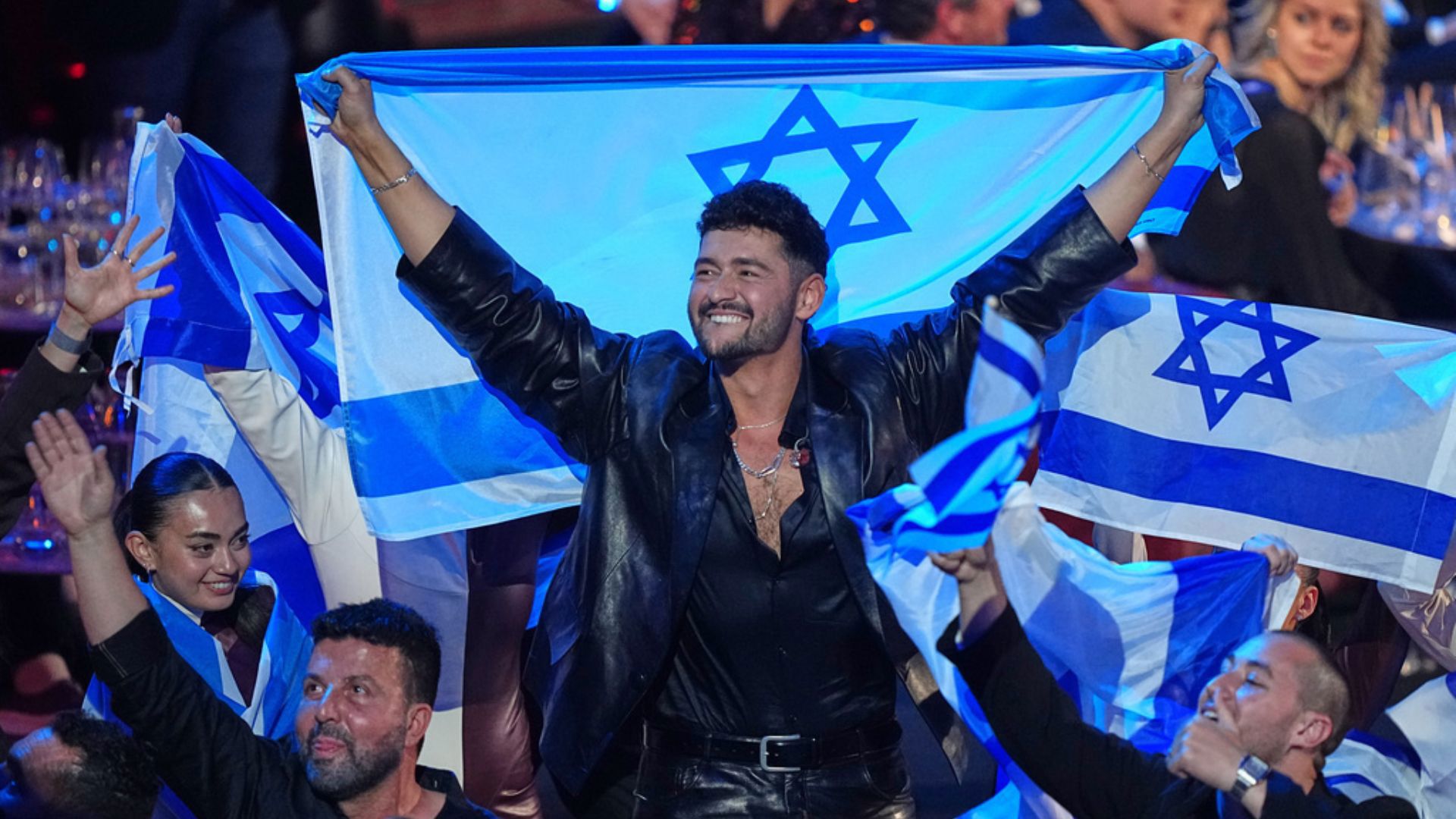 נועם בתן בגמר האירוויזיון בווינה, לפנות בוקר