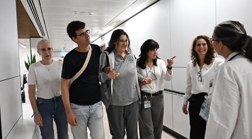 שורדת השבי החוקרת אליזבט צורקוב: "אלוהים, גאל את תושבי עזה ואת החטופים"
