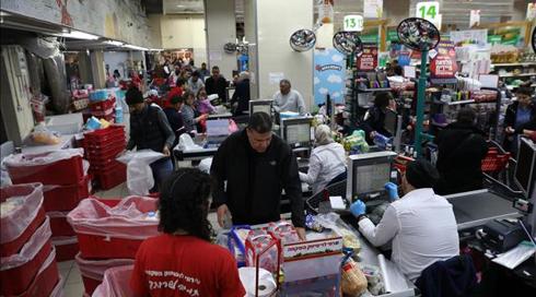 מנכ"ל משרד הבריאות: "הסופרים יישארו פתוחים בכל מצב"