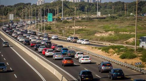 230 אלף מטיילים ופקקי ענק: אתר החרמון נסגר עקב עומס