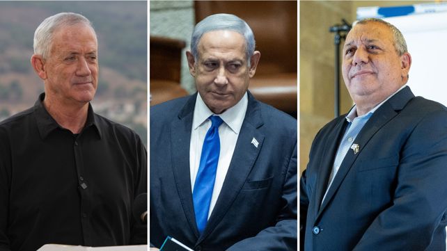 בני גנץ, בנימין נתניהו וגדי איזנקוט