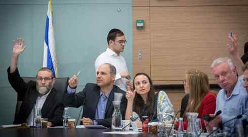 ועדת הכספים אישרה: פטור ממס על הטבות של ראש הממשלה
