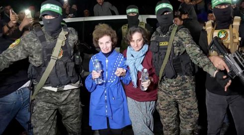 ילנה טרופנוב, ששוחררה משבי חמאס: "הייתי מחליפה את הבן שלי וחוזרת לעזה"