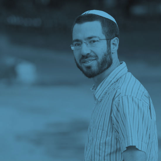 אלחנן ניר: "הסיפור הגדול הוא הגוף, דרכו אפשר להגיע לאינסוף, להגיע לנשמה"