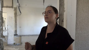 כל קיר מזכיר: תושבי העוטף שבים לבתים - אבל לא לפני שיפוץ אינטנסיבי