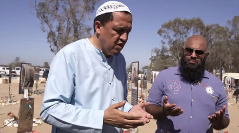 עם סיכת חטופים במסגד אל אקצא: אנשי הדת המוסלמים שהגיעו לתמוך בישראל