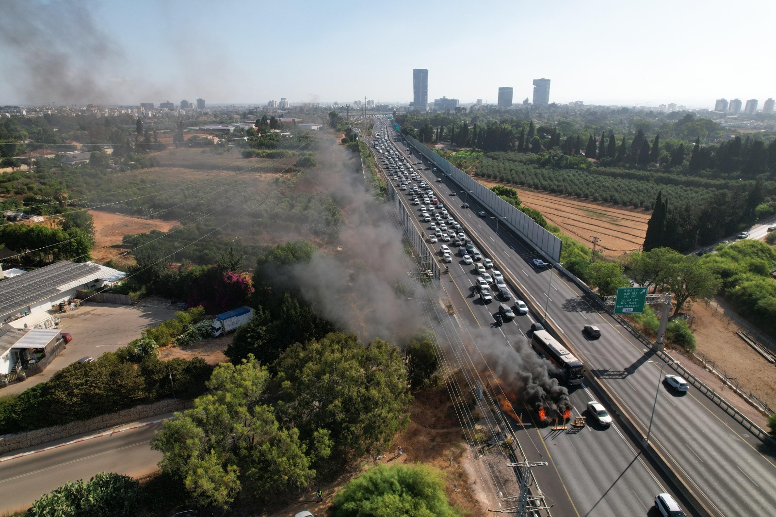 חסימות בכביש 4
