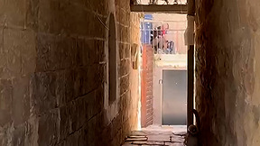 הרומן בכלא והמעצר הדרמטי