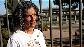 במקום לחגוג את השחרור - נמרוד נרקב בשבי. אמו עלתה לכנסת לזעוק את זעקתו