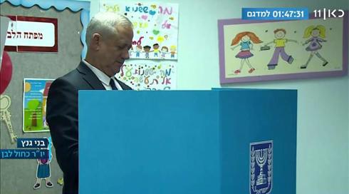 "אנחנו סנטימטר מהניצחון": יום הבוחר במפלגת כחול לבן