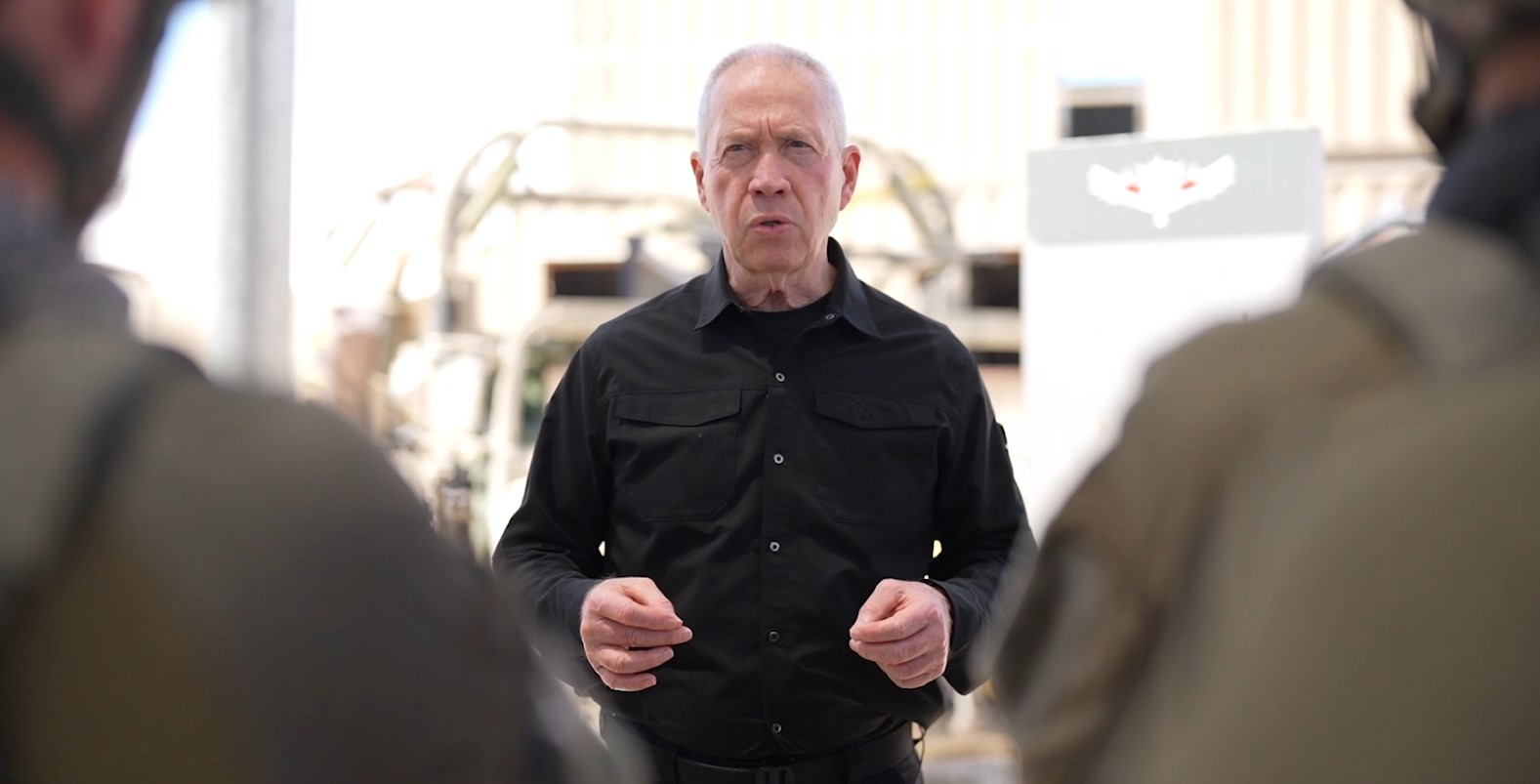 שר הביטחון גלנט