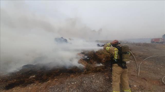 שריפה בזיתן סמוך לנתב"ג