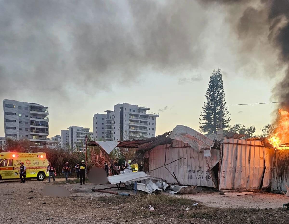 נהריה: זירת הפגיעה סמוך למחסנים