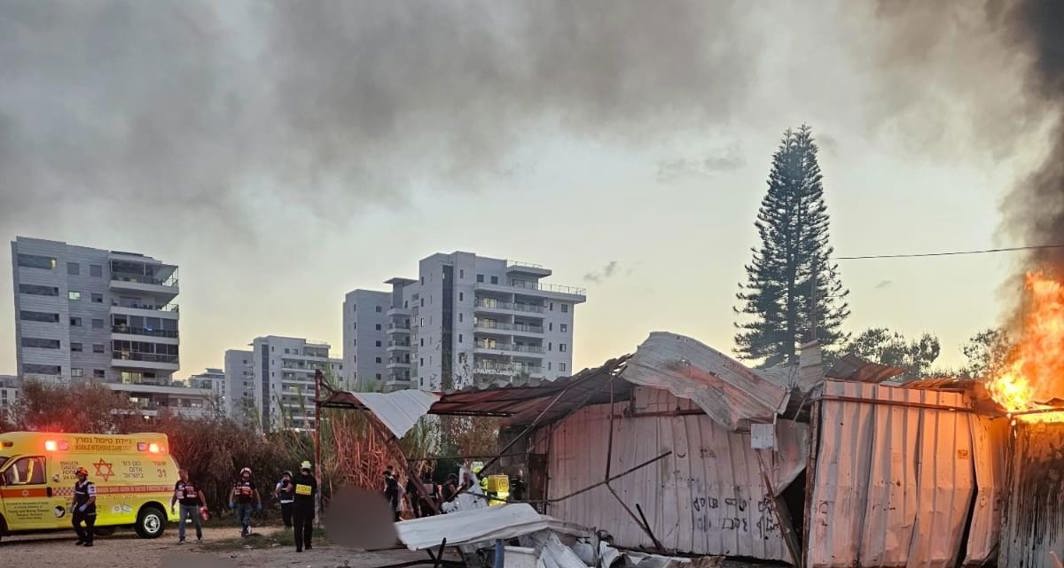 נהריה: זירת הפגיעה סמוך למחסנים