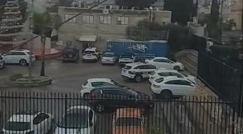 חשד: התלמידה סורבה להיכנס לבגרות – בני משפחתה נקמו בירי לעבר בית הספר