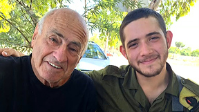 סבא וסבתא שכולים
