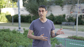 נחום אבניאל