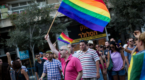 בג"ץ דחה את הדיון לגבי אימוץ ע"י להט"בים לספטמבר