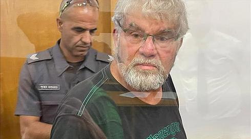"ניסה לפתוח את דלת הרכב כדי לפצוע": כתב אישום נגד אורי שחורי שאיים על משפחה עם מצ'טה