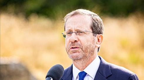 הרצוג בשיחות סגורות: אפעל להקמת ממשלת אחדות רחבה אחרי הבחירות