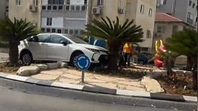 בכיכר המשך ישר: הטרנד המסוכן החדש בטיקטוק - צעירים נוסעים היישר לכיכרות