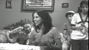 עפרה חזה. 1979