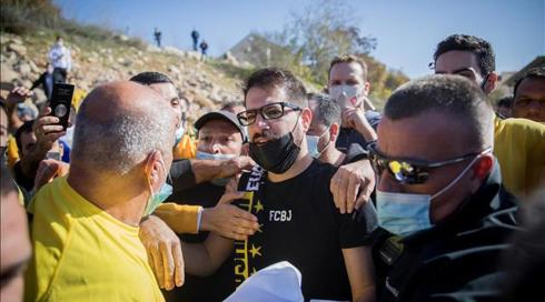 דרמה בכדורגל הישראלי: משה חוגג הציע את בית"ר ירושלים למכירה