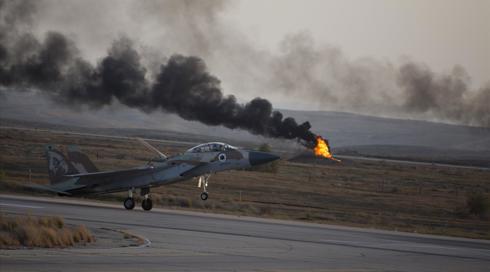 בעקבות הסופה: בסיס חיל האוויר בדרום הוצף – נגרם נזק למטוסים