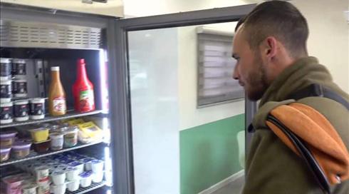 ופל בלגי, צ'יפס וטוסט גבינה: מהפכת המזון בצה"ל יוצאת לדרך