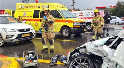 הרוג ושני פצועים קשה בתאונת דרכים סמוך למשואות יצחק