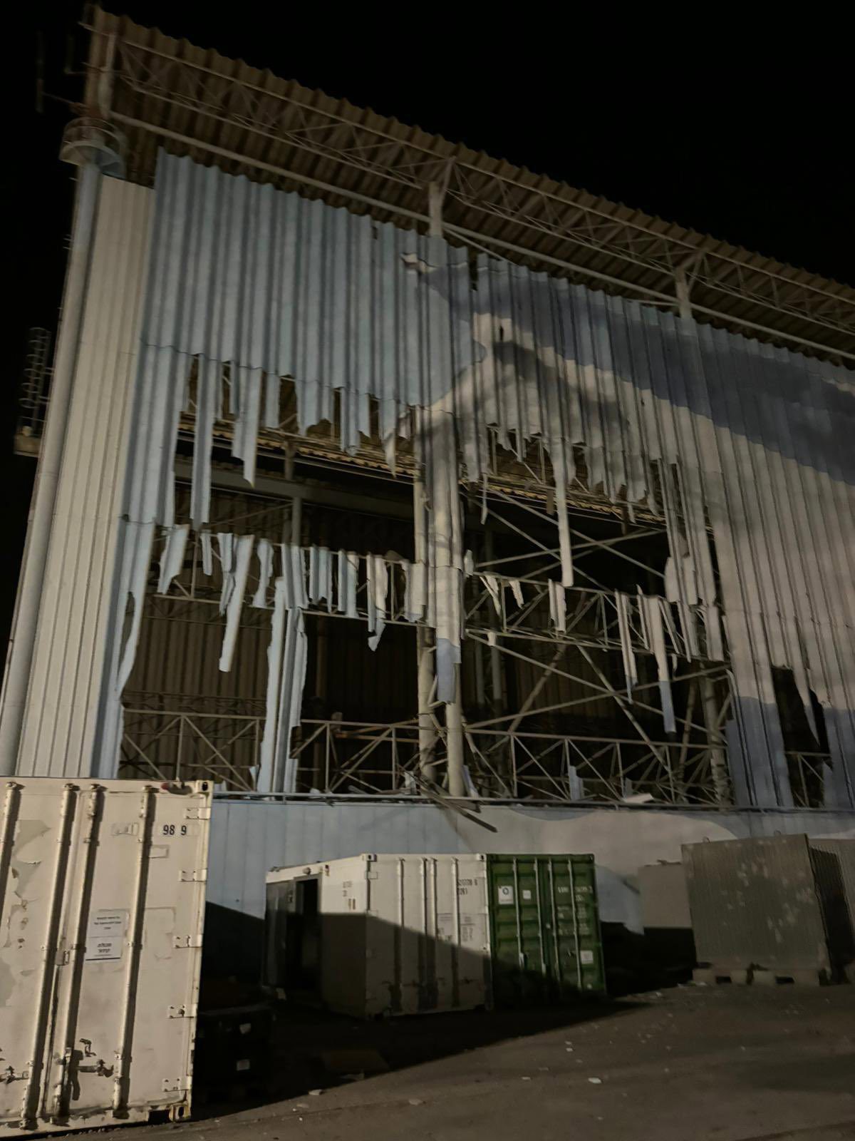 פגיעה כטב"ם חור האנגר בסיס חיל הים צה"ל אילת 1.4.24