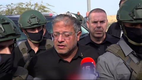 הקרב על הדרום נמשך: רכבים הוצתו בלהבים - 