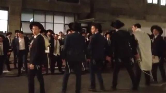 בני ברק, חסידי ויז'ניץ מוצאי יום הכיפורים 28.09.20