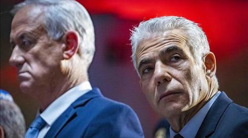 מאז הבחירות: לפיד בנתק משר הביטחון גנץ
