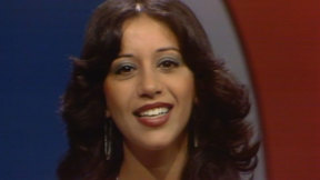 עפרה חזה, 1978