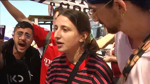אלונה סער בהפגנה