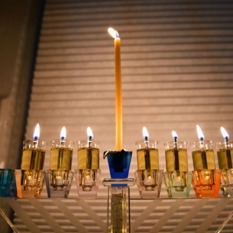 חנוכייה, אילוסטרציה