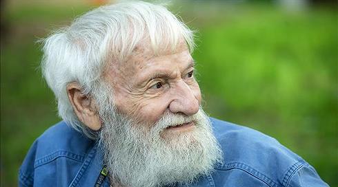 "פס קול של דורות": יורם טהרלב הובא למנוחות