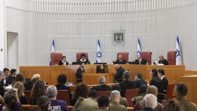 דיון בג"ץ בעתירות לאכיפת גיוס חרדים