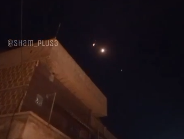 תיעוד מתקיפה שיוחסה לישראל בפרברי דמשק, סוריה, אוגוסט 2025