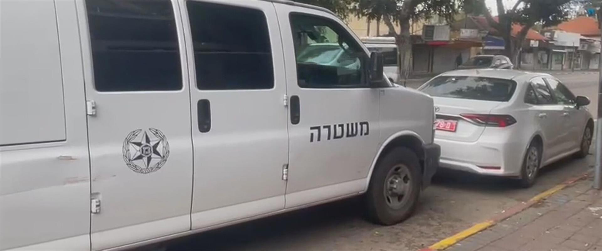 ניידת משטרה בזירת האירוע