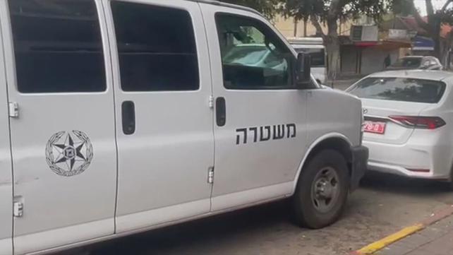 ניידת משטרה בזירת האירוע