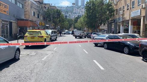 אירוע חריג בחיפה: עובדת בנק איימה לפוצץ את המקום עם מטען – ונעצרה