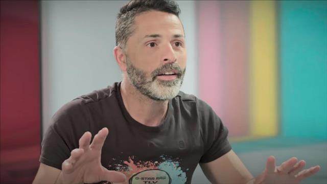 נדב אבוקסיס