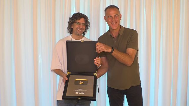 מנכ"ל Google ישראל ברק רגב (מימין) ומנהל "כאן חינוכית" עומר מנור, הבוקר