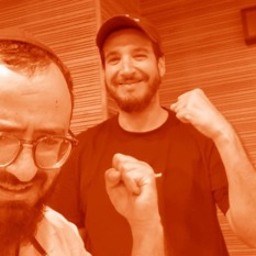 מנדי ואייל דץ ריבוע