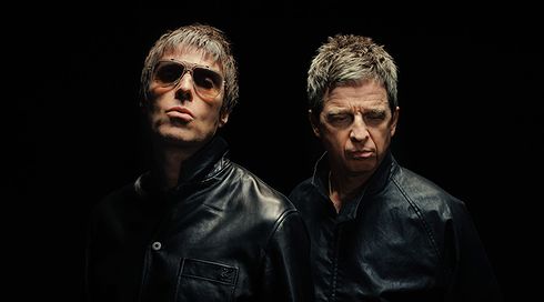 נואל וליאם גלאגר על כרזת סיבוב ההופעות "Oasis Live ‘27"
