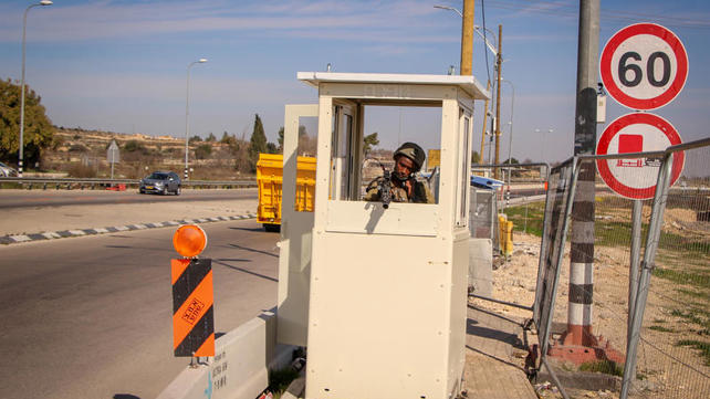 עמדת שמירה בגוש עציון, למצולם אין קשר לידיעה