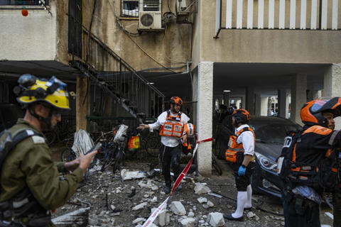 זירת פגיעת שברי יירוט בבני ברק במהלך מבצע 